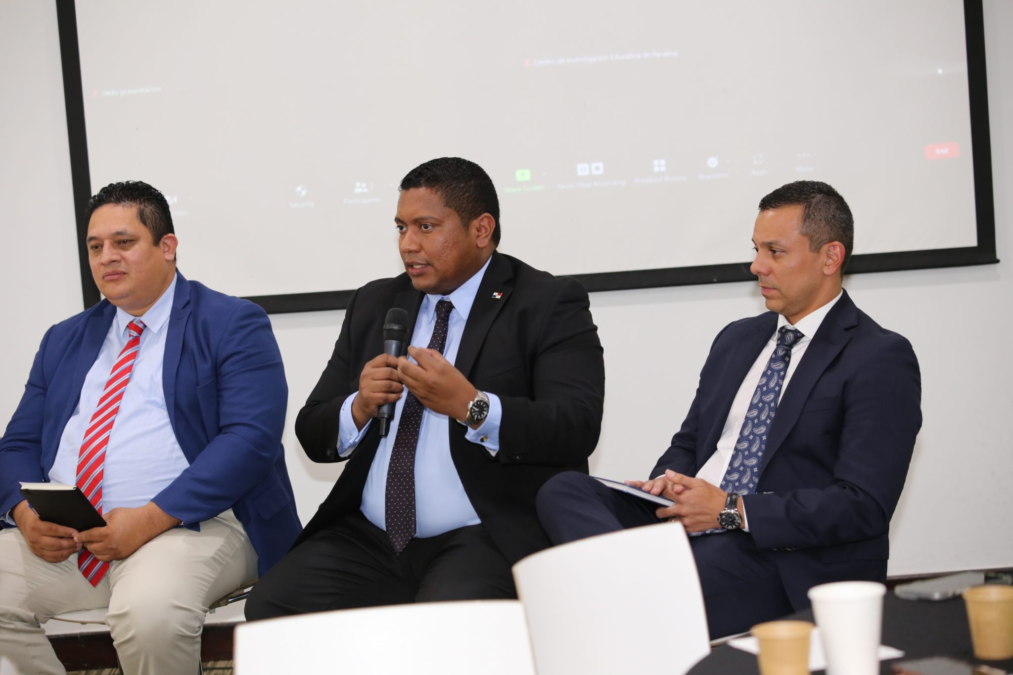 Realizan Segundo Simposio hacia una Agenda Nacional de Investigación Educativa